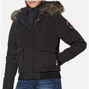 Super dry Women’s Everest Bomber Jacket - Black